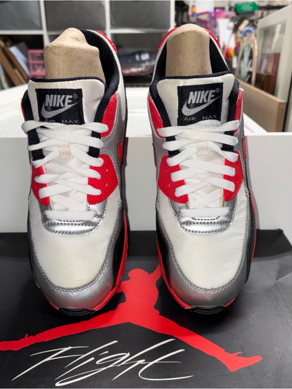 Nike Air Max 90 Youth  6.5Y / W size 8 White Crimson 307793-154 Sneakers